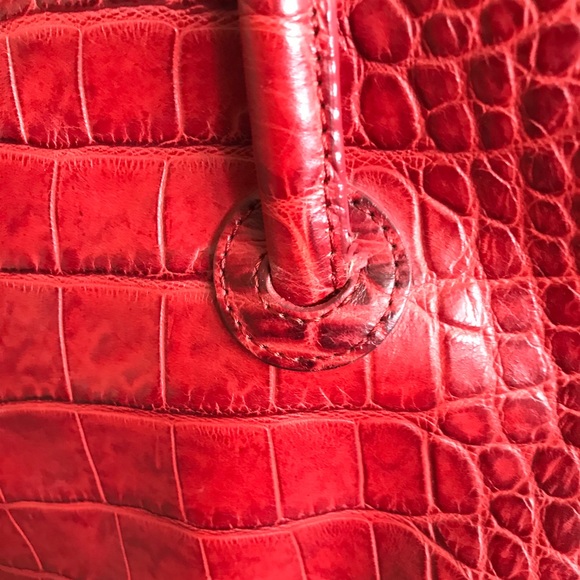 Danier shoulder bag - Picture 7 of 10